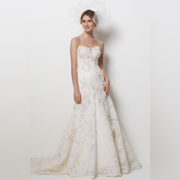 Watters Dresses & Skirts - Watters Hollywood Wedding Gown, ivory lace and silk organza. Great condition.